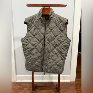 J. Crew Gray Quilted Vest Lightweight Layering Essential
